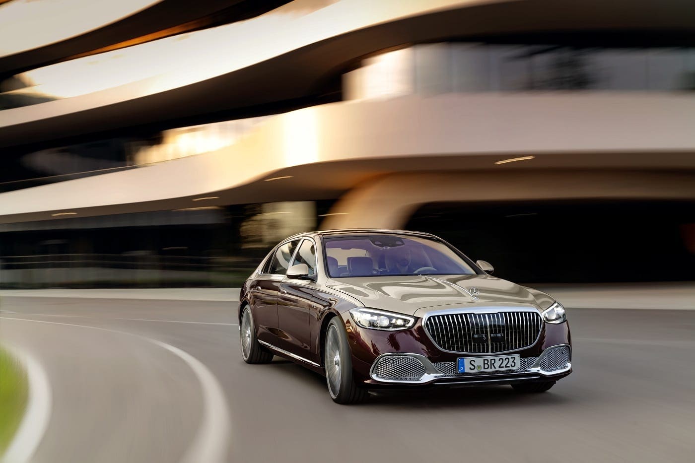 2022 Mercedes-Maybach S680 Arrives With V12 Power – duPont