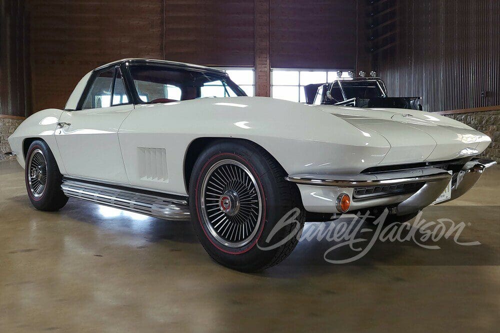 250642 Front 3 4 Web
