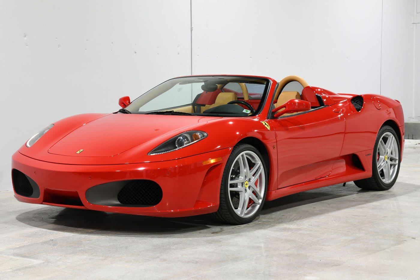 256865 Front 3 4
