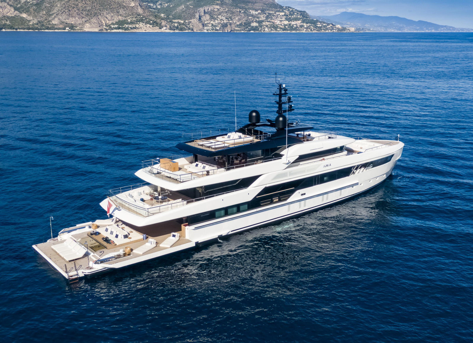 Charter This Sustainable Superyacht At $355,000 Per Week