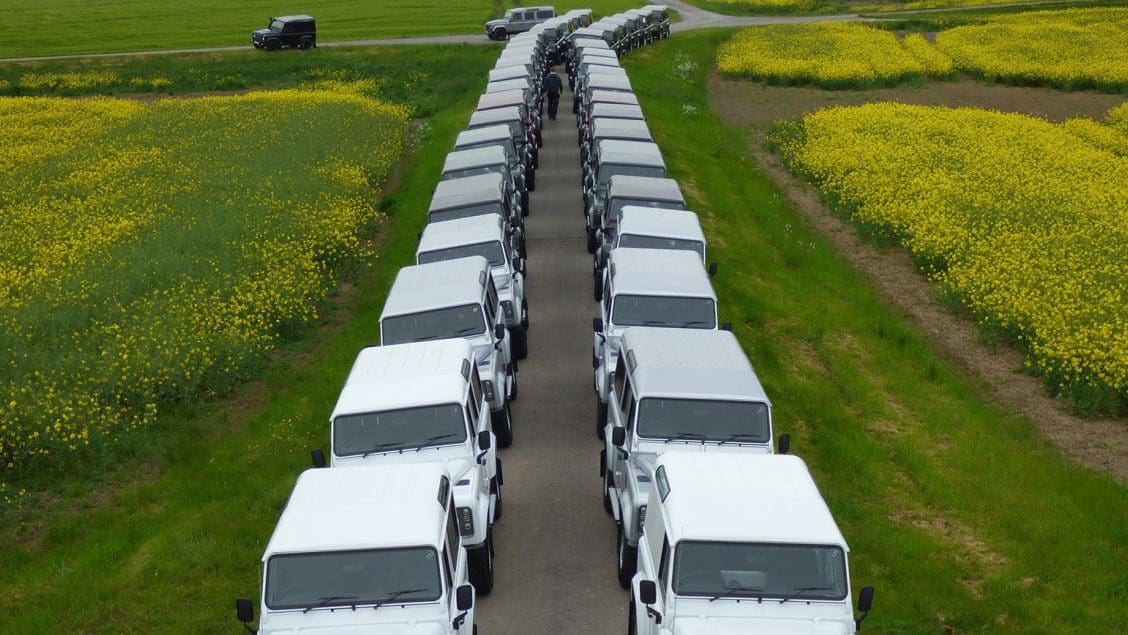 359 2015 stock 1186x790r