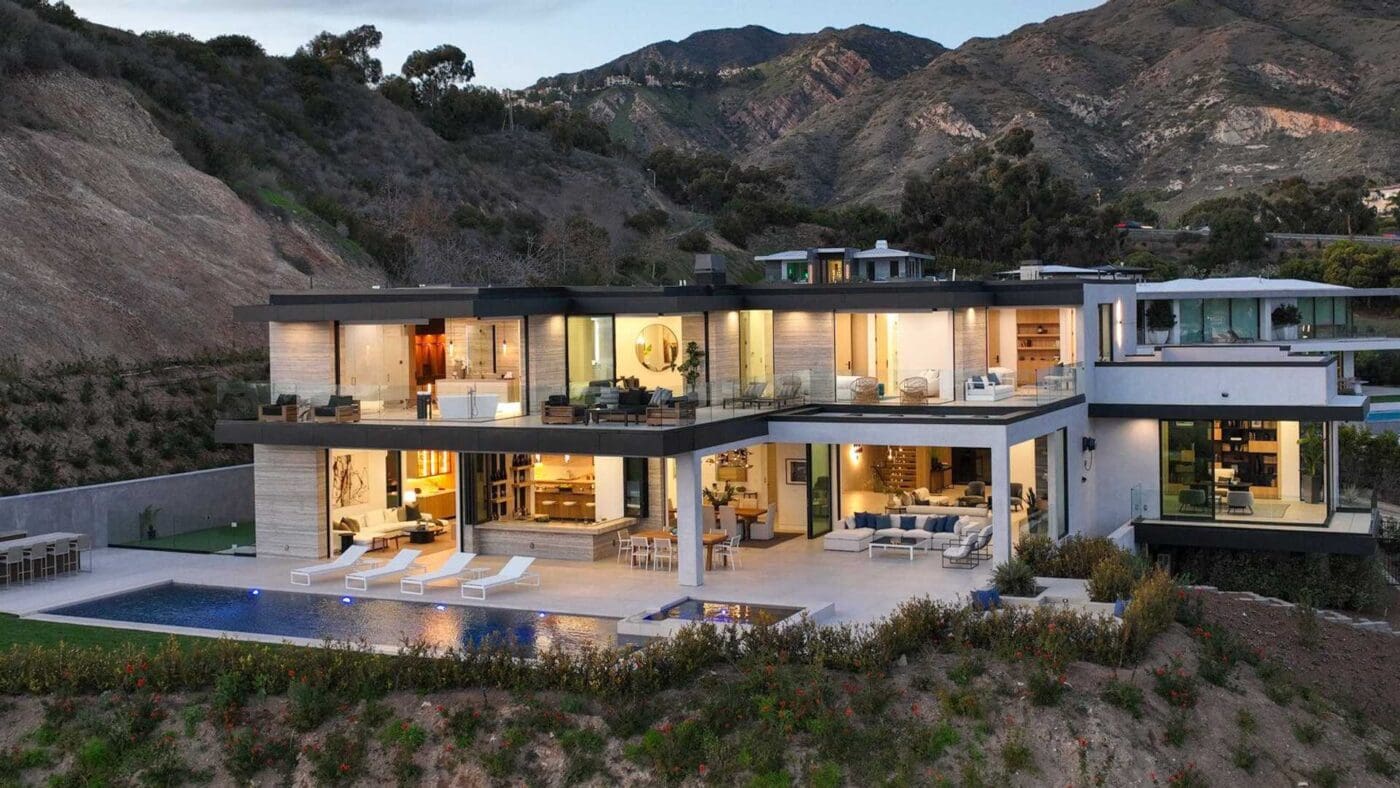 35m malibu home.jpg