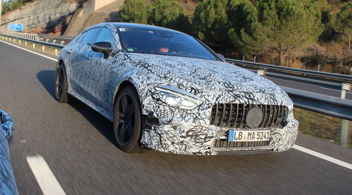 4_door-mercedes_AMG_GT