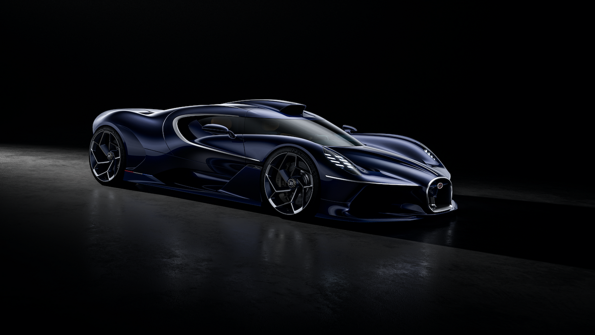 One-Off Bugatti Destrier Debuts as a W16 Masterpiece That Transforms the Bolide