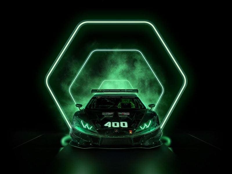 582085 v2