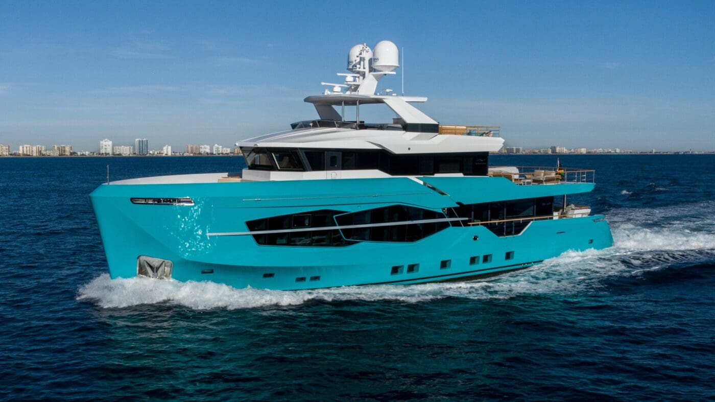 7 diamonds yacht 1