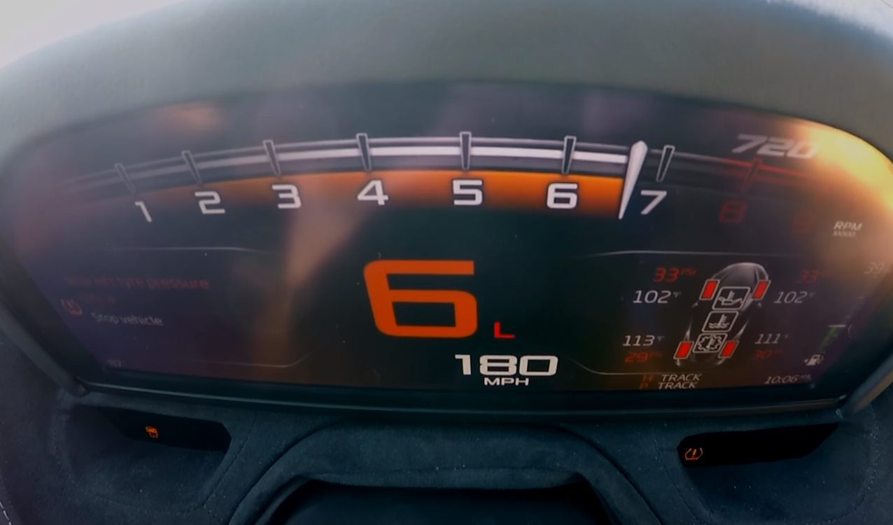 720s-dash-9192017