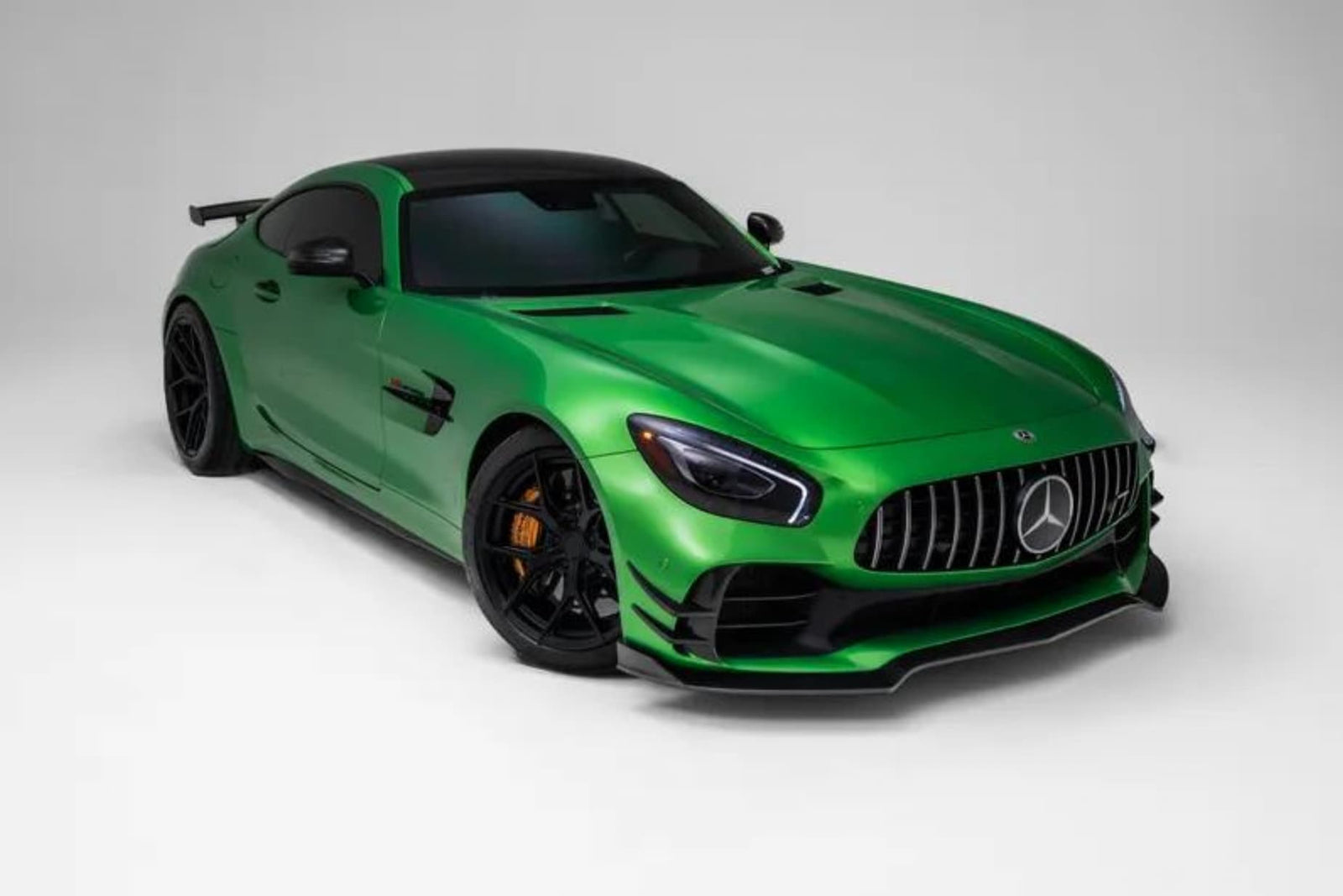 The Registry Report: Hypercars and AMG-Led Strength Across the Modern Collector Market