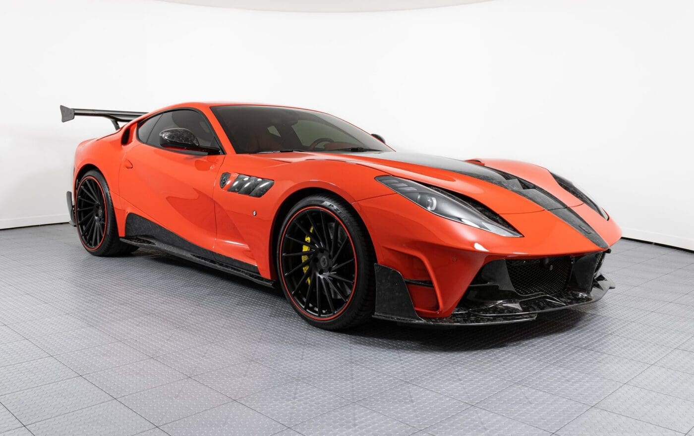 812 Mansory