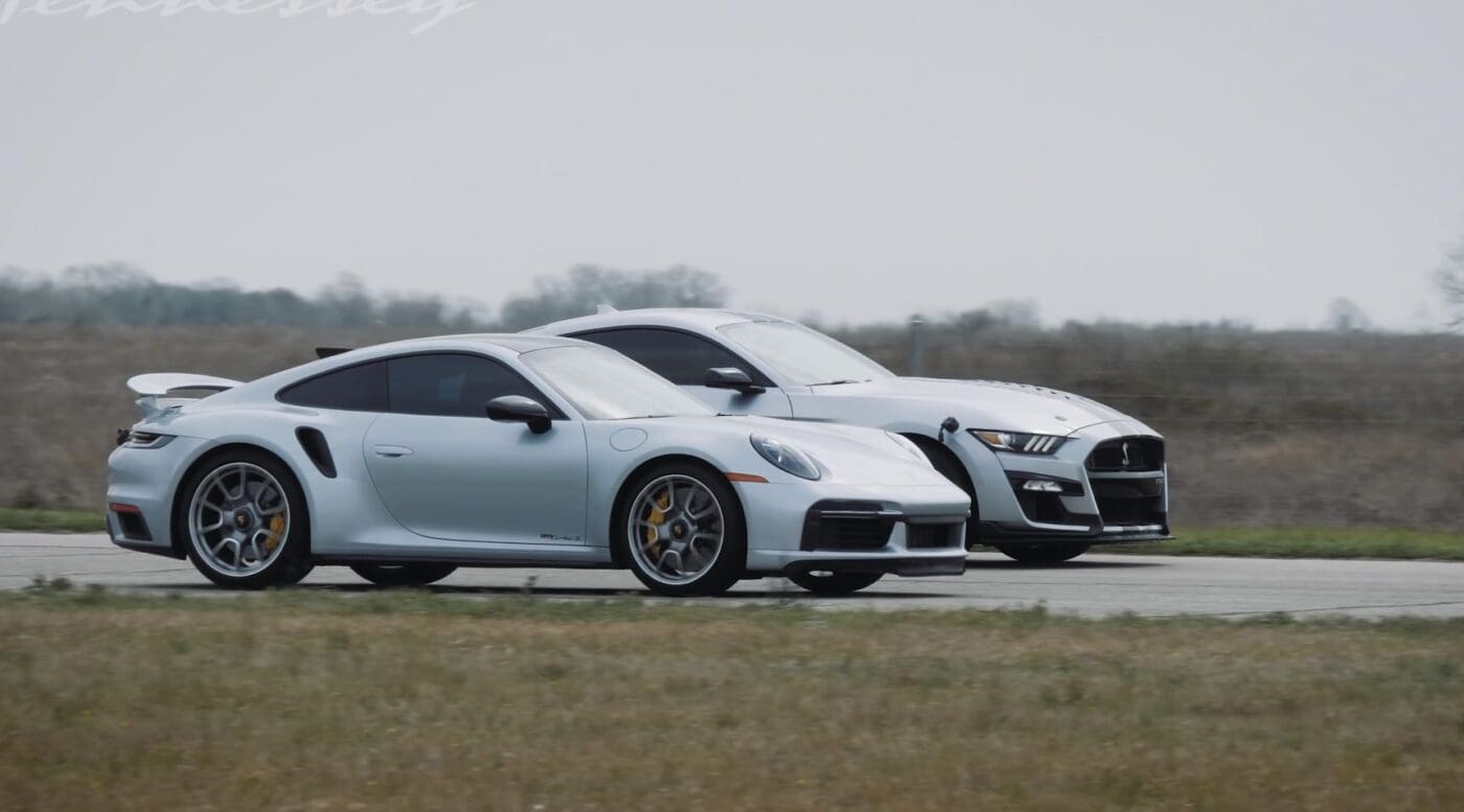 911 Turbo vs GT500