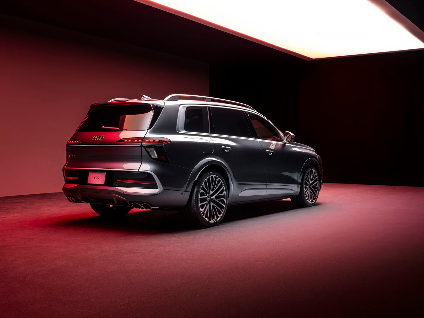 First Look Analysis: Audi Q9 Takes on the Giants