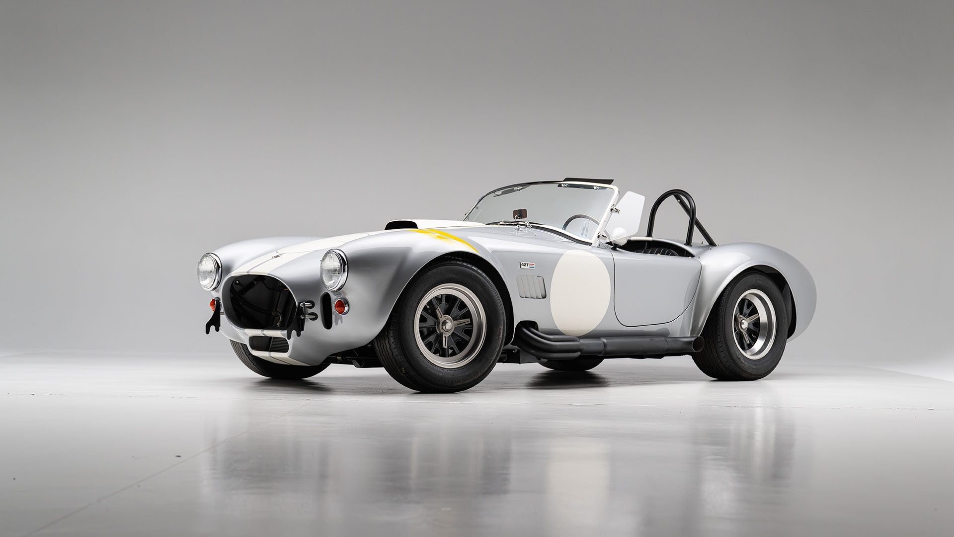 AM24_r144-1966-Shelby-Cobra-