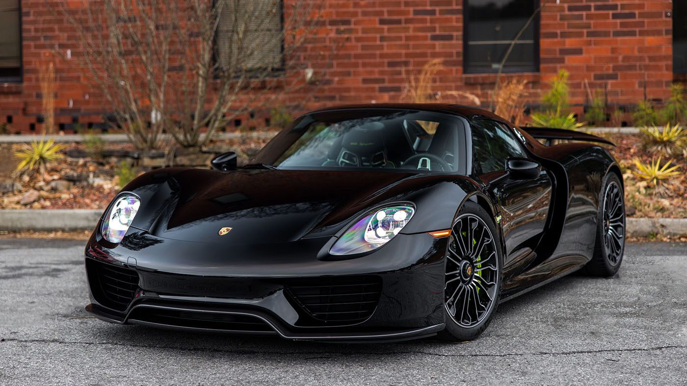 AM25_r158 2015 Porsche 918 Spyder_008