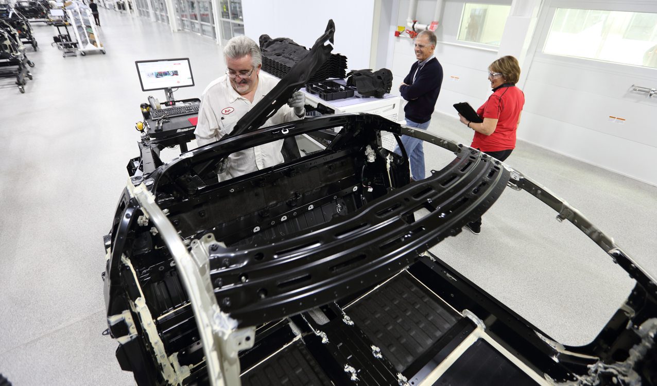 Acura NSX Plant Feature