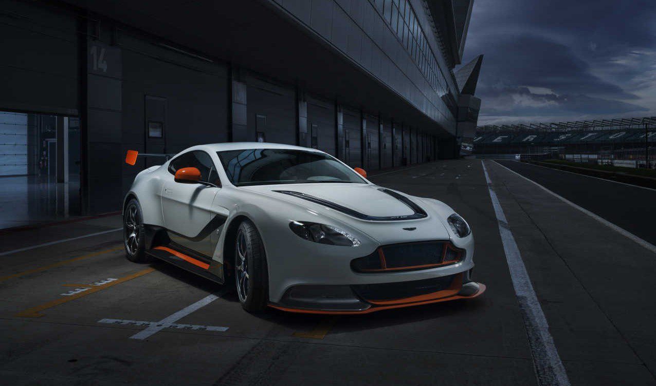 Aston Martin Vantage GT12 Front 2
