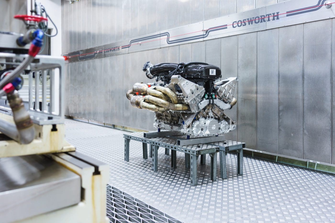 Aston Valkyrie V12 (13)