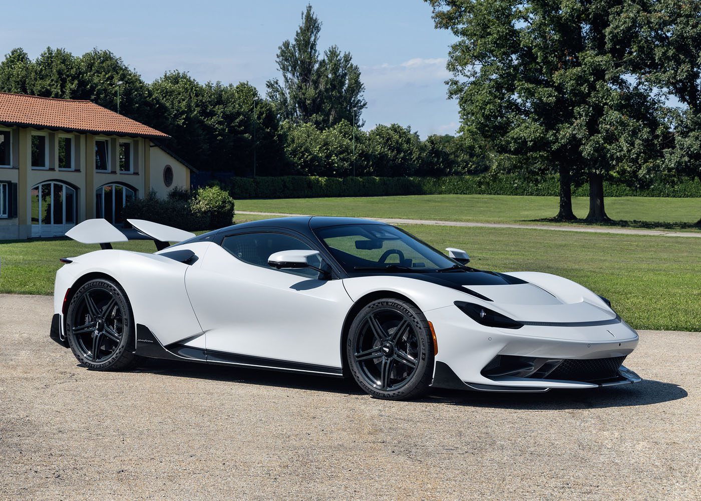 Automobili Pininfarina Battista VIN020 08