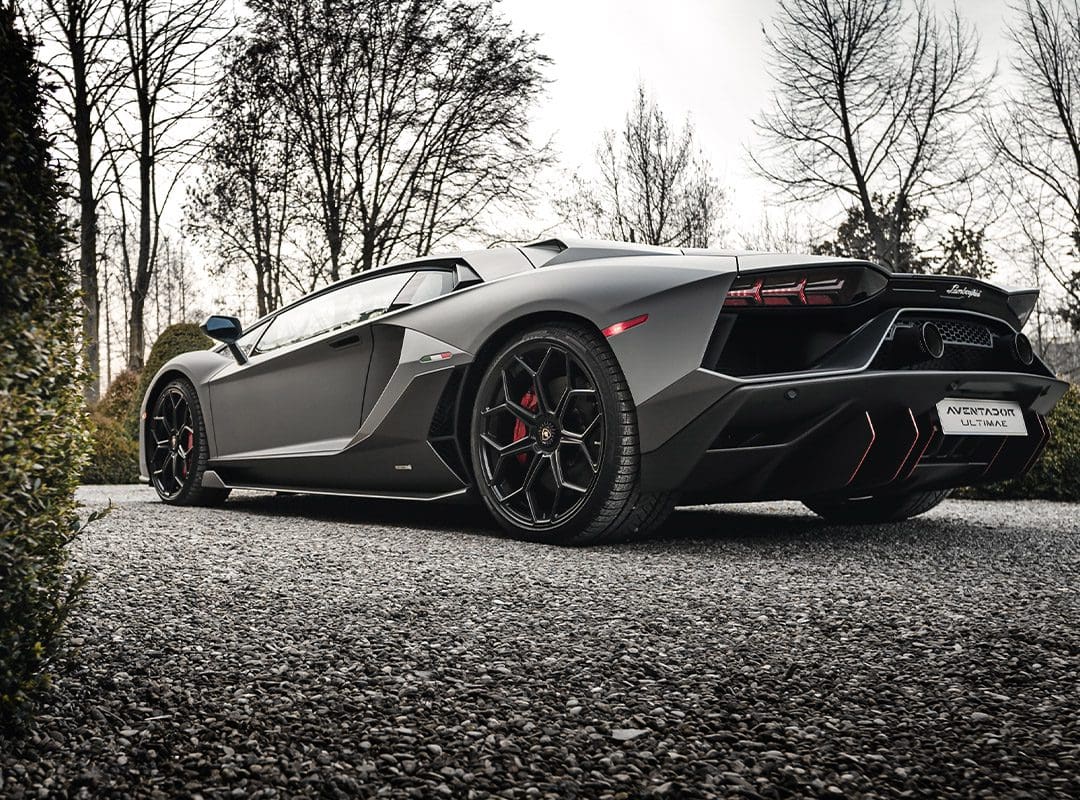 Aventador Ultimae Main
