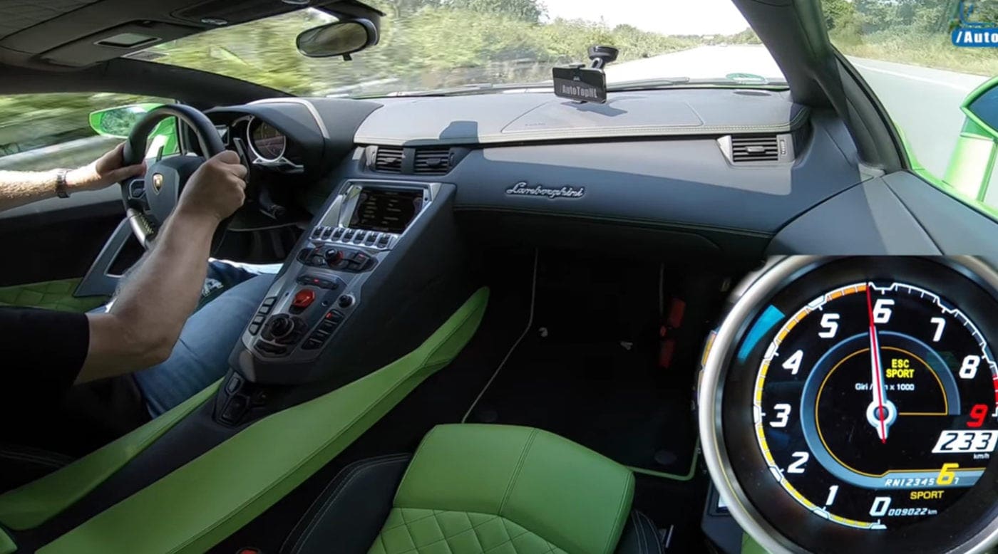 Aventador top speed feature