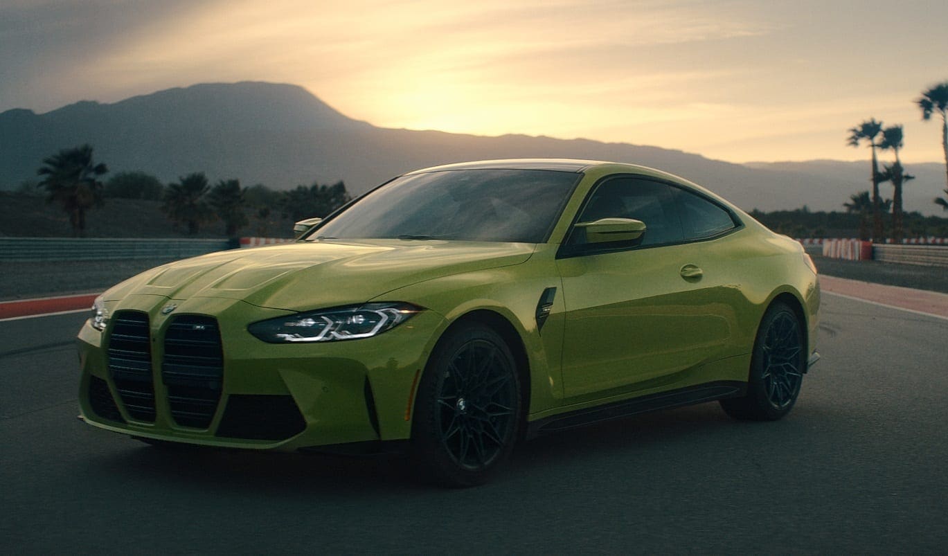 BMW M4 Feature