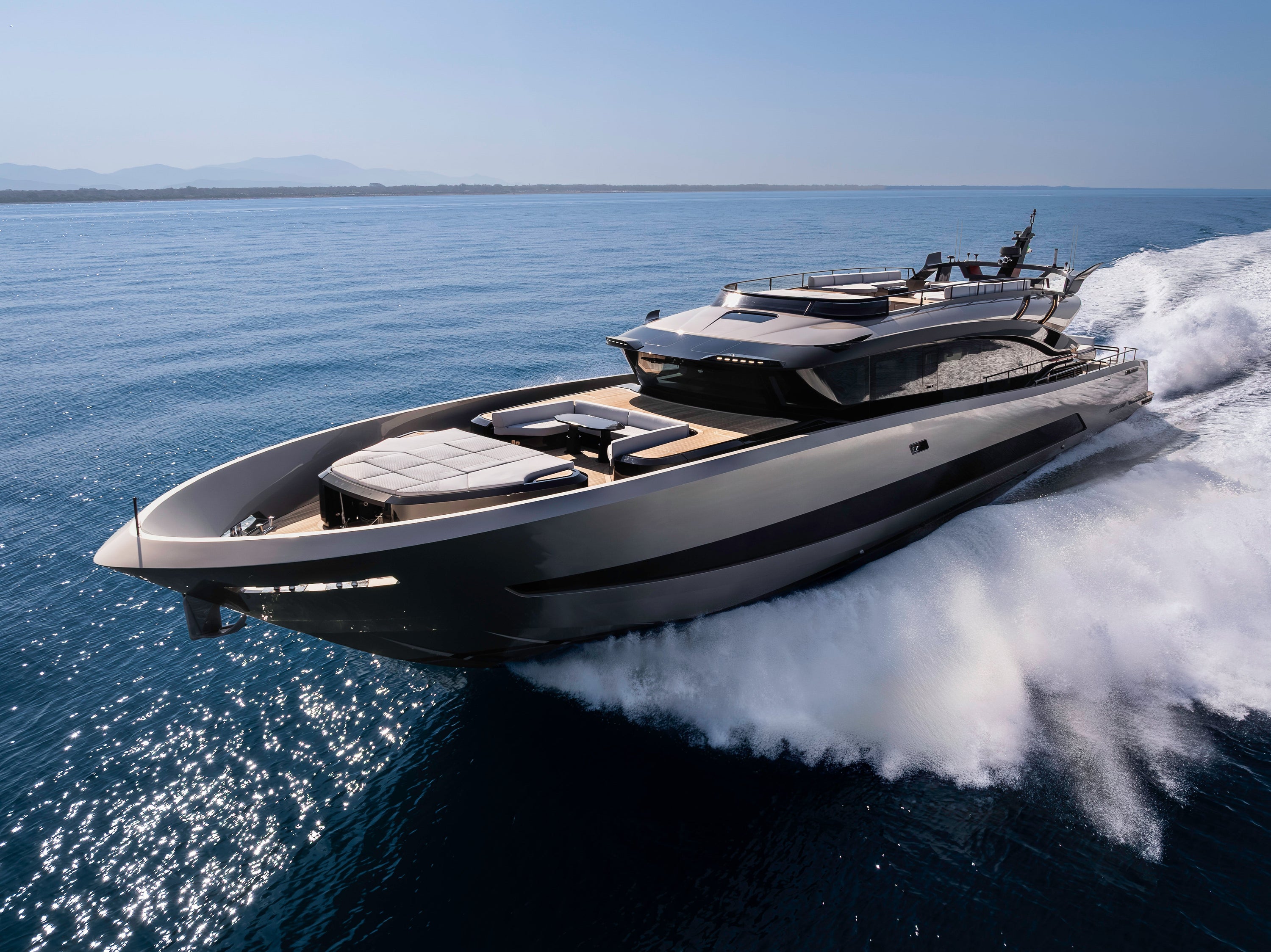 BRABUS Marine Introduces Its All-New 110FT AB110 Yacht