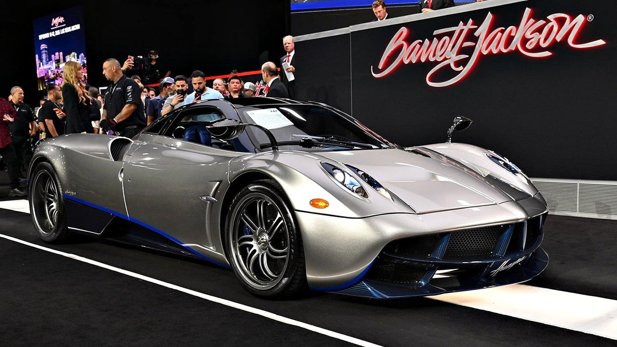 $3.19M Pagani Huayra Tops Barrett-Jackson Palm Beach 2026 Auction