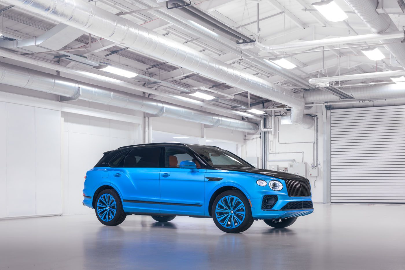 Bentayga EWB Two Tone 1