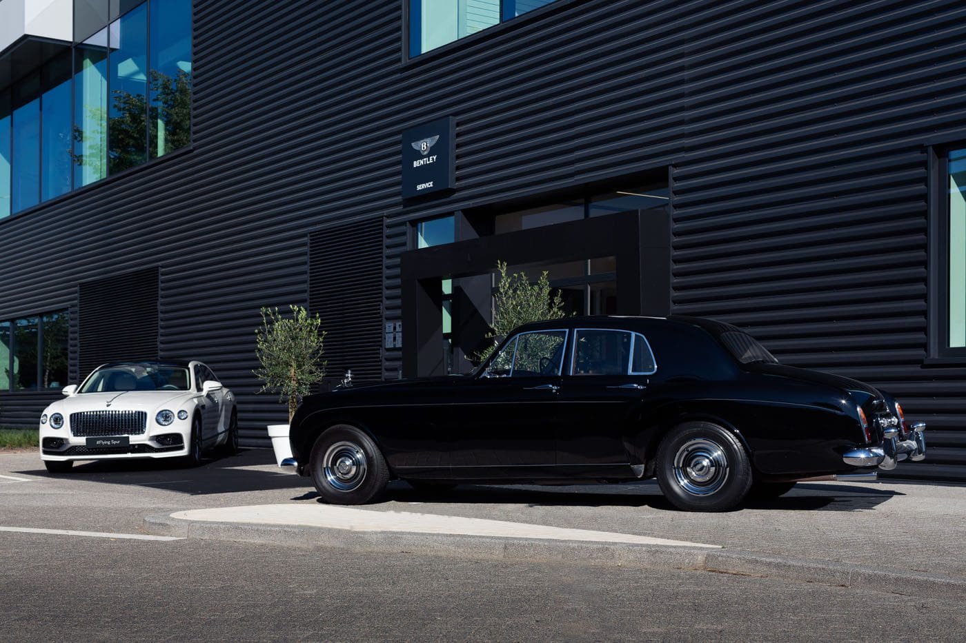 Bentley Rotterdam 2