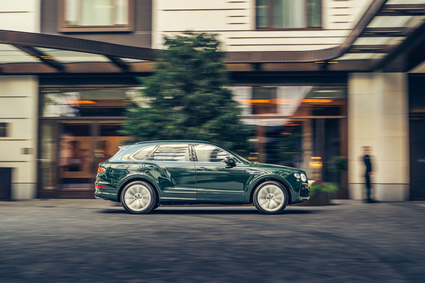 Bentley x Peninsula 4