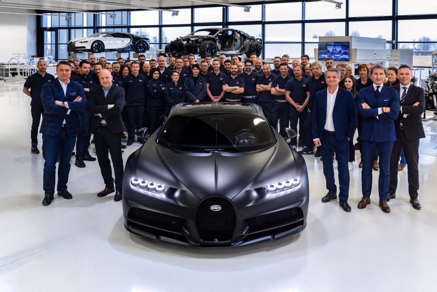 Bugatti Chiron Noire (1)