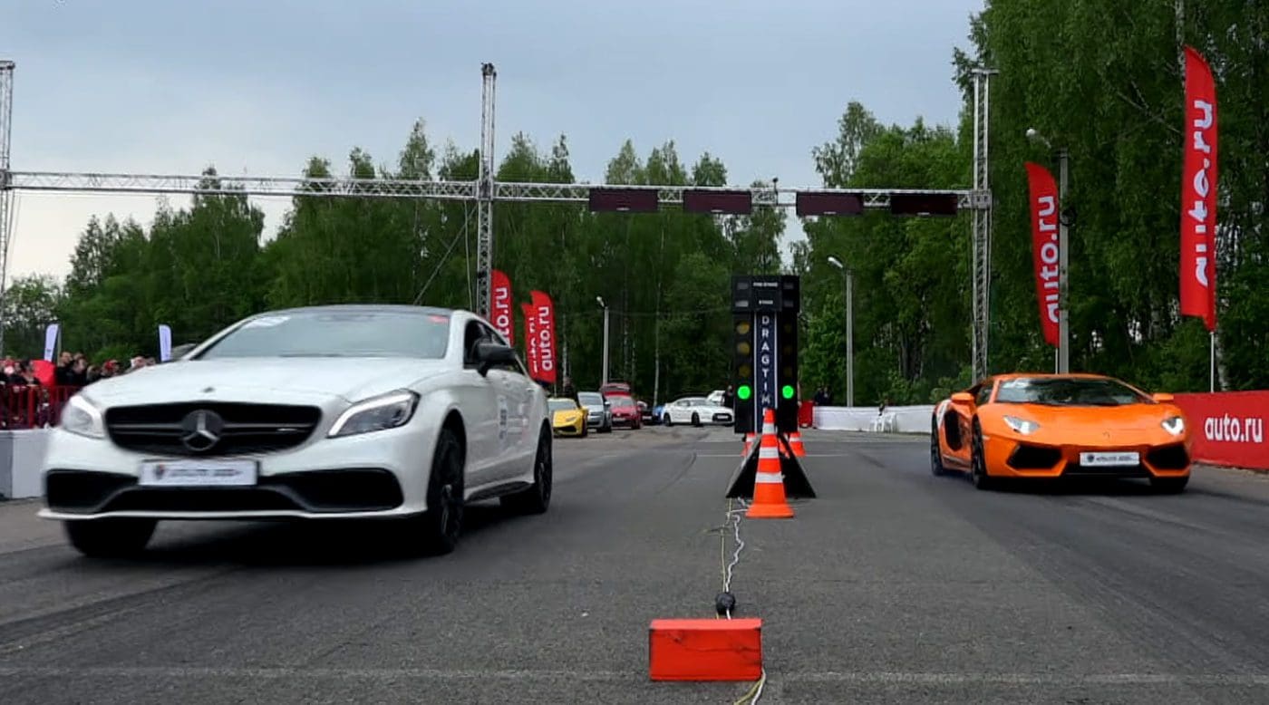 CLS63 vs Aventador