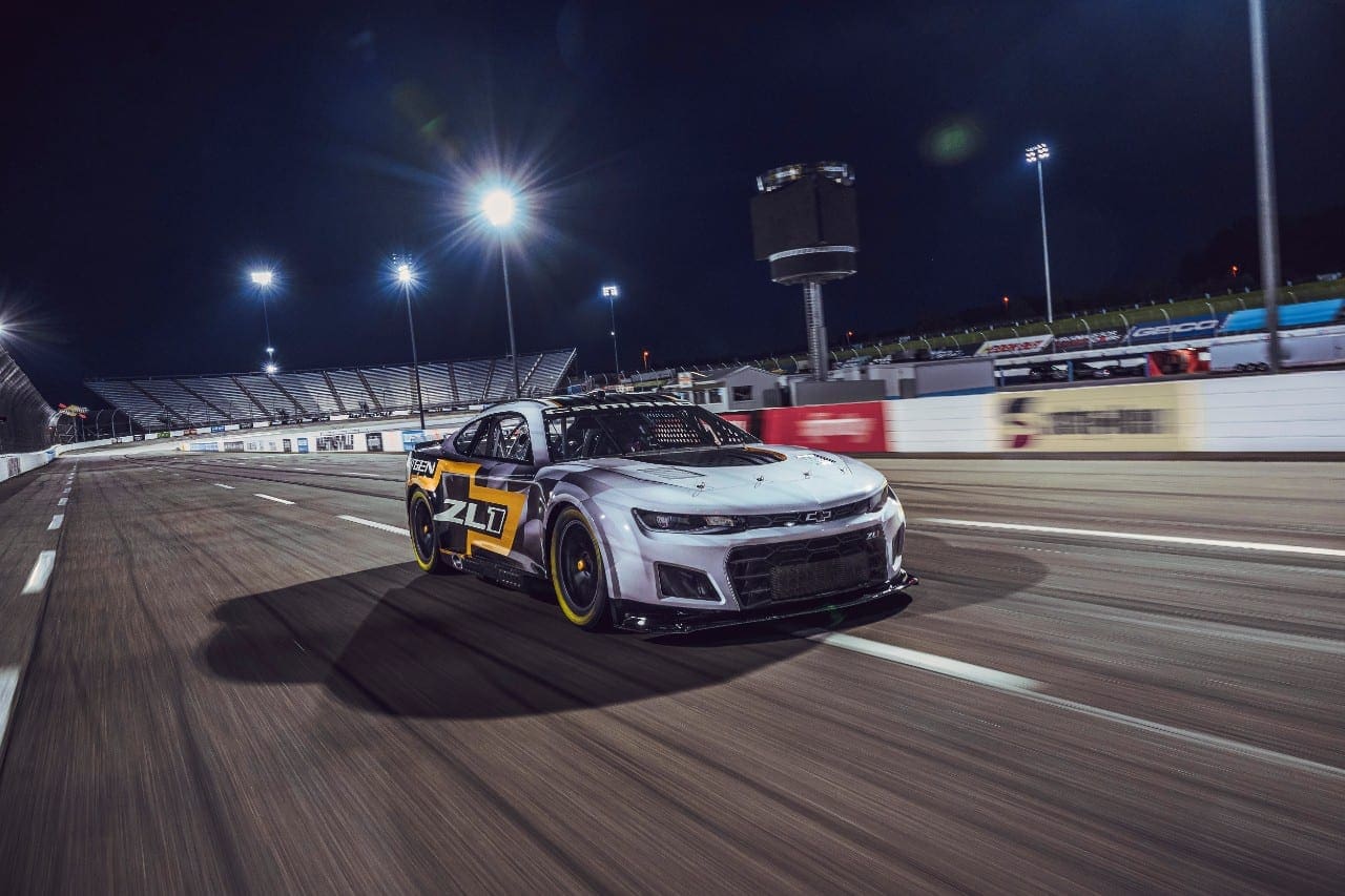 Chevrolet Camaro ZL1 RaceCar 002