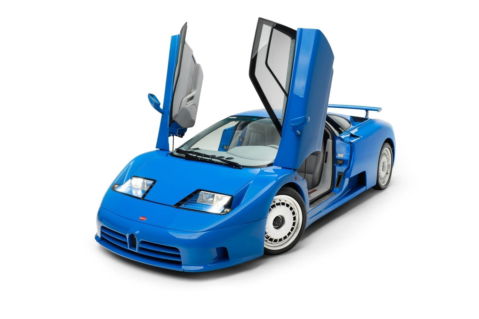 Bugatti EB110 GT Prototype Listed on duPont REGISTRY Live