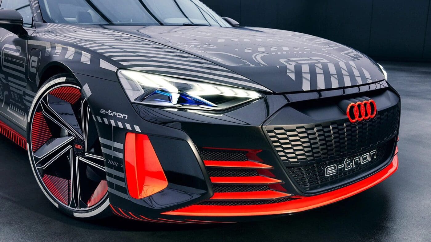 Etron Feature