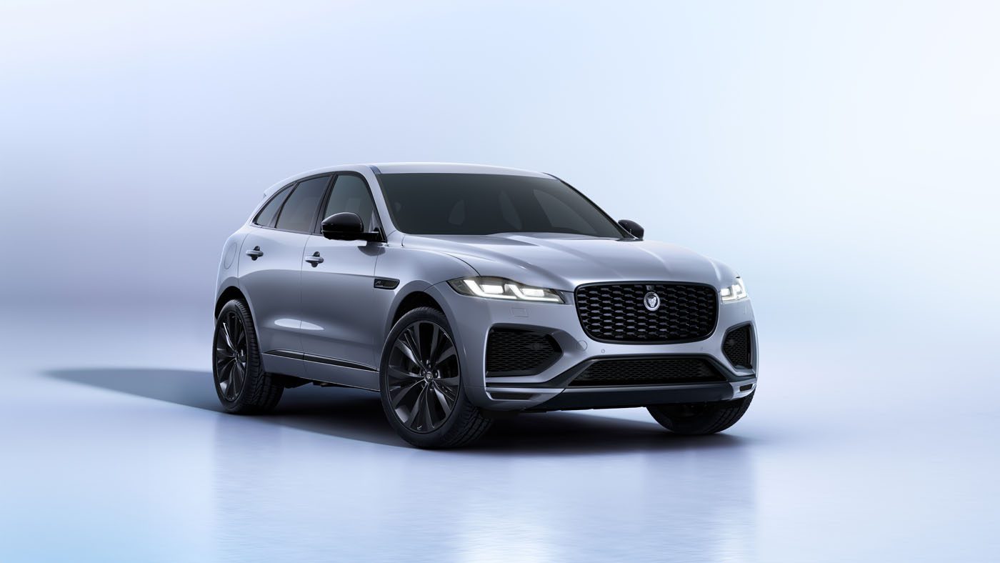 F PACE 90th front34