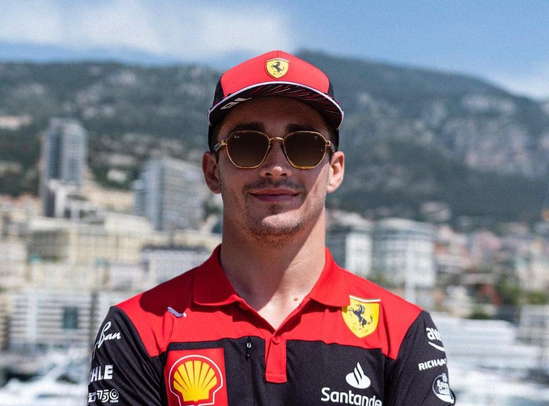 Ferrari x Ray Ban Main
