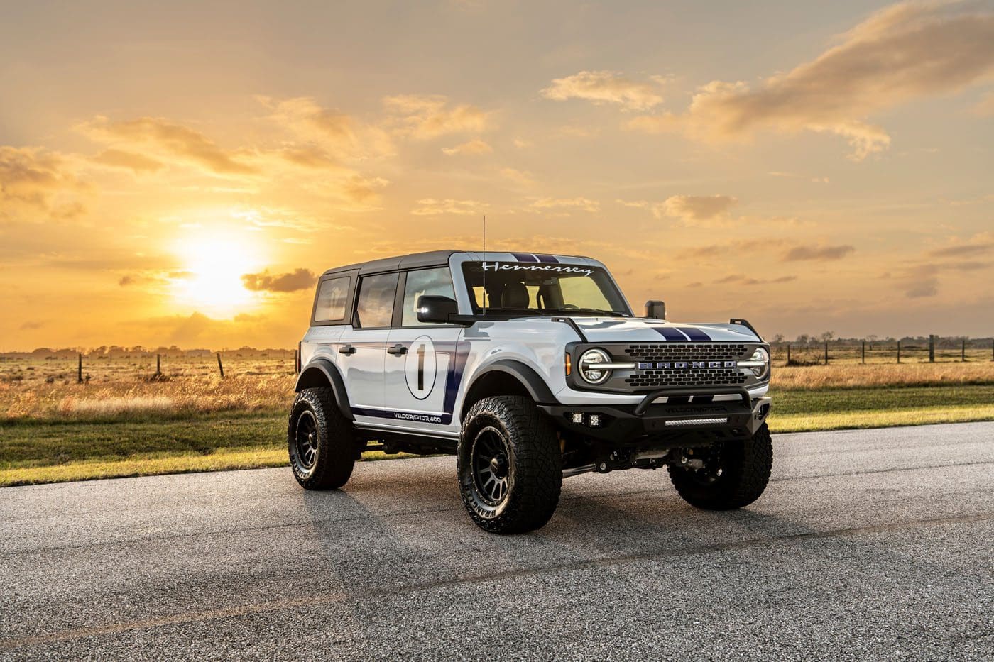 Hennessey VelociRaptor 400 Bronco 001