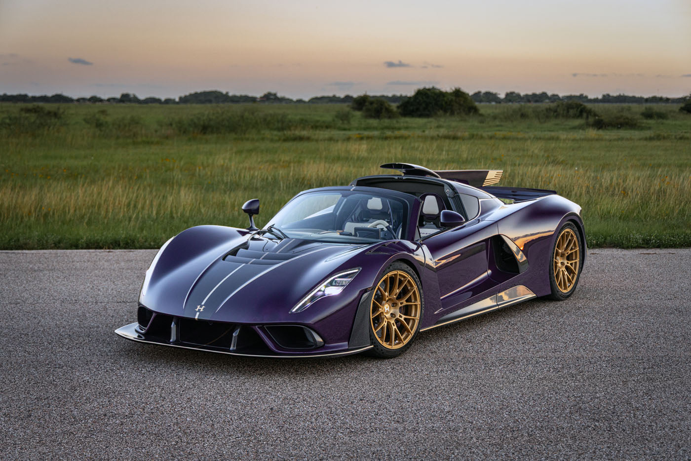 The New Hennessey Venom F5-M Is The World's Most Powerful Manual