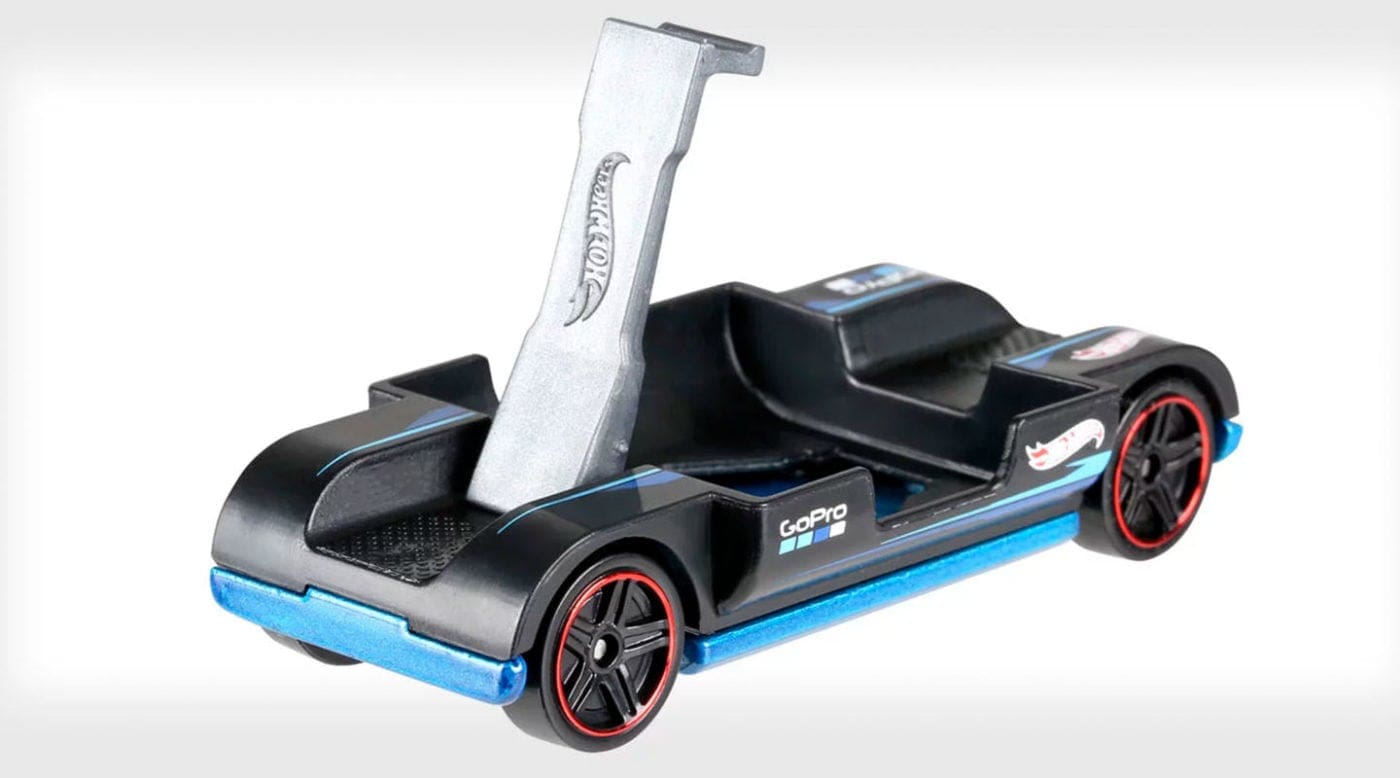 Hot Wheels Zoom Feature