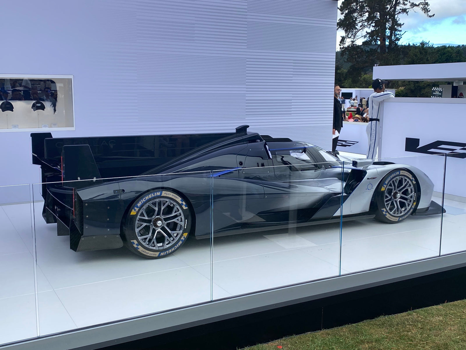 The New Cadillac V-ONE Concept Previews A Possible Customer Racing Hypercar