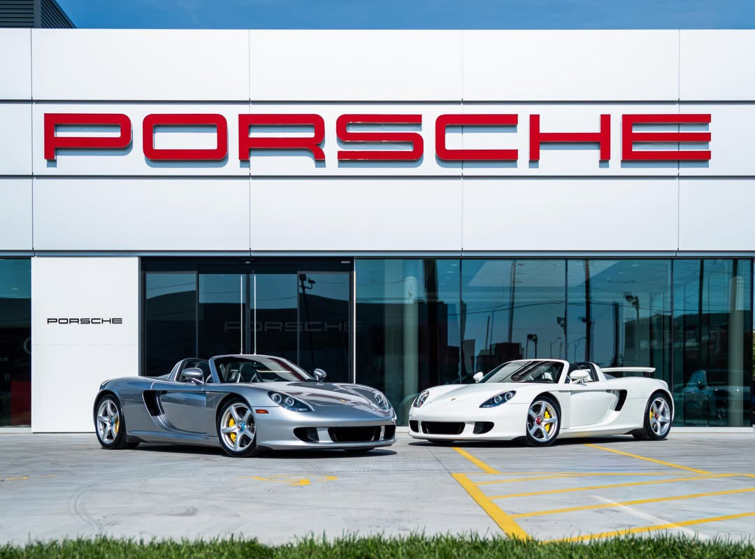Isringhausen Imports Shows Off A Pair of Porsche Carrera GTs