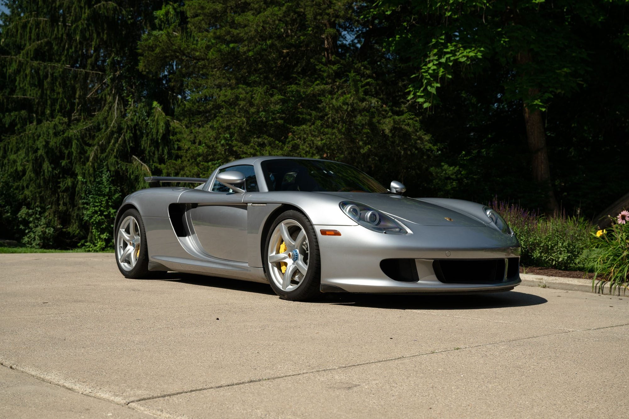 JC24 r127 2005 Porsche Carrera GT 001