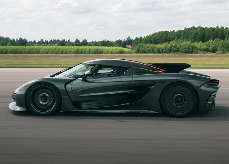 Koenigsegg Main1