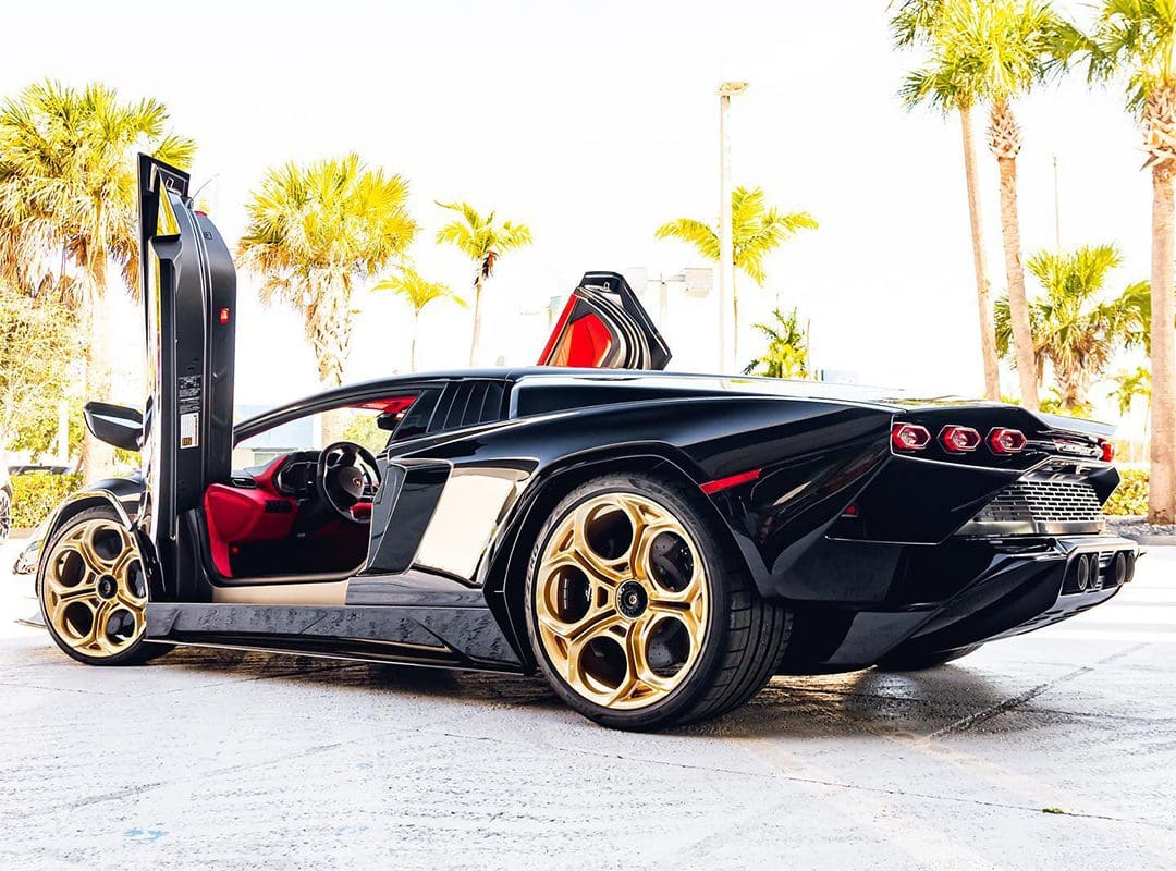 Lambo Palm Beach