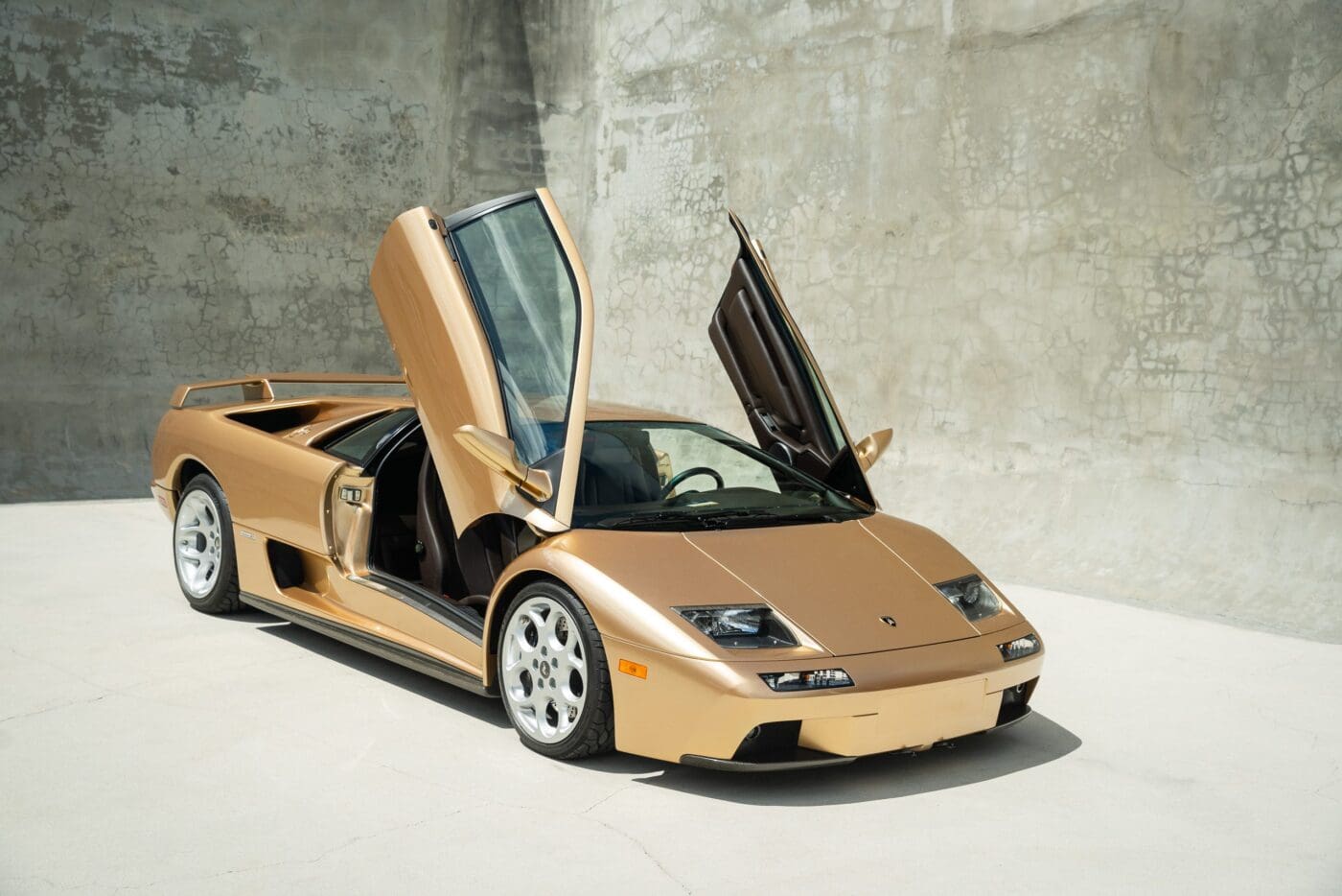 2001 Lamborghini Diablo SE With 488 Miles For Sale – duPont