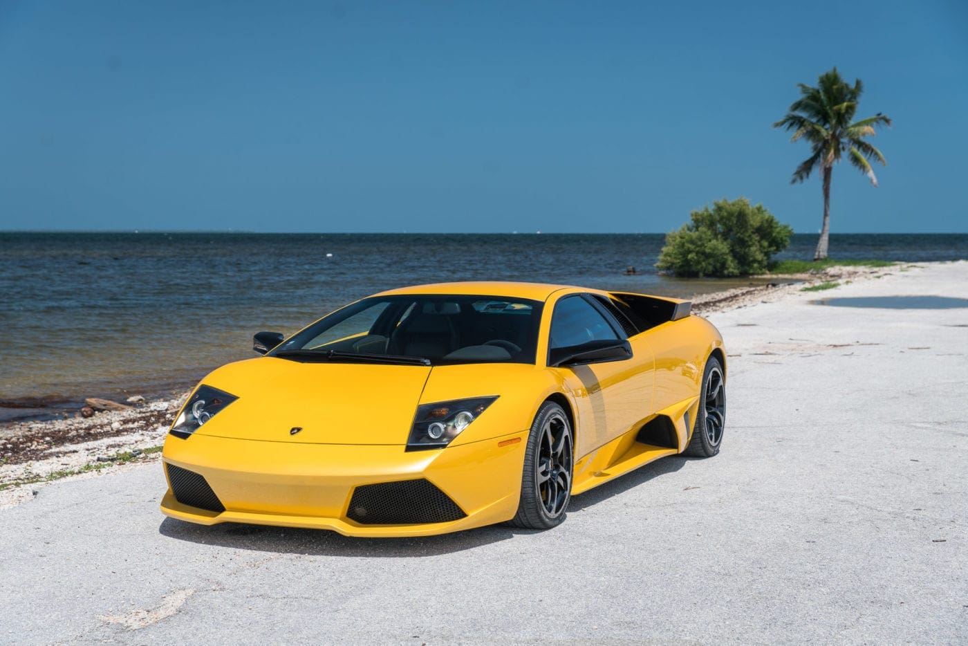 Lamborghini-Murcielago-LP640-6spd-Yellow-25