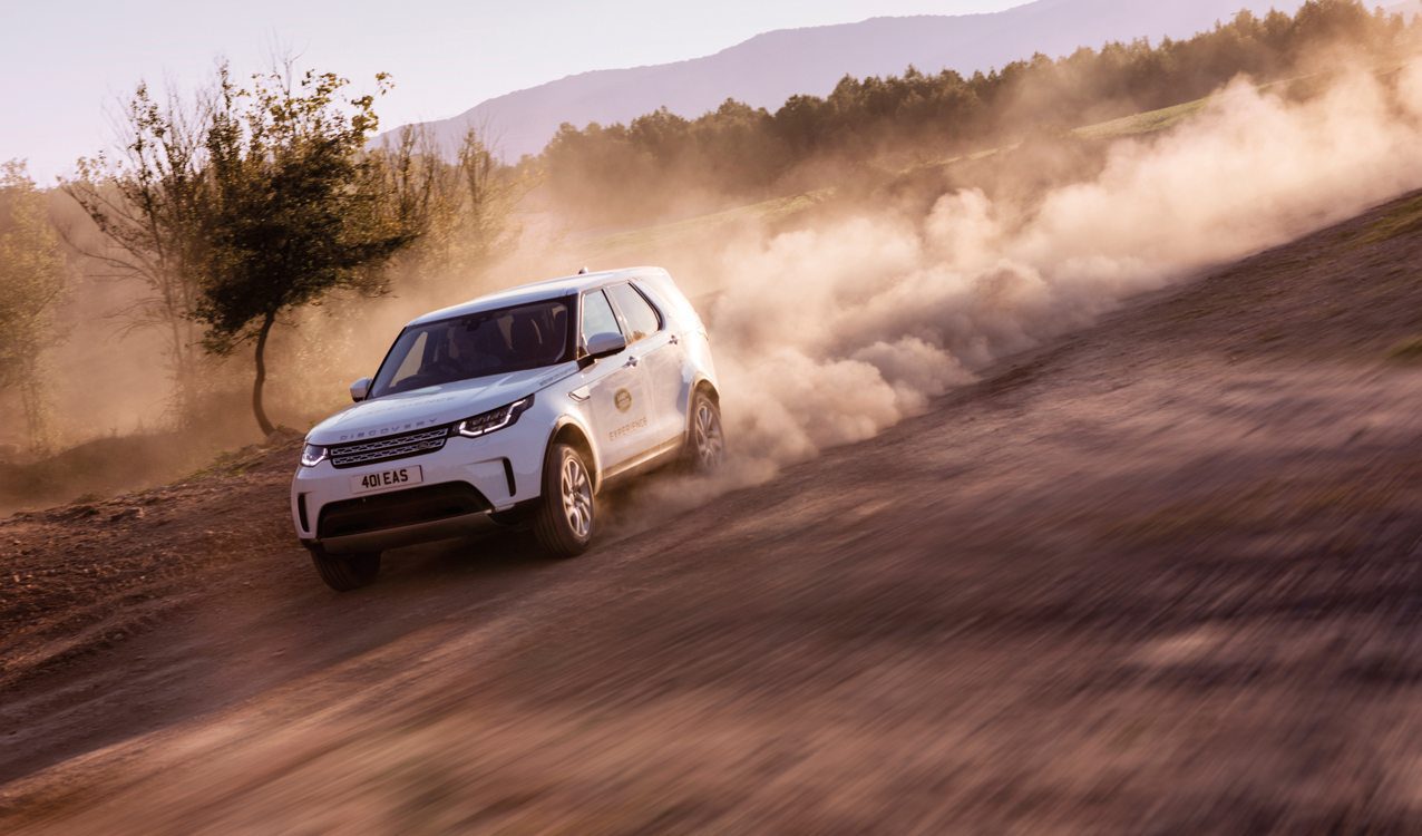 Land Rover Discovery Feature