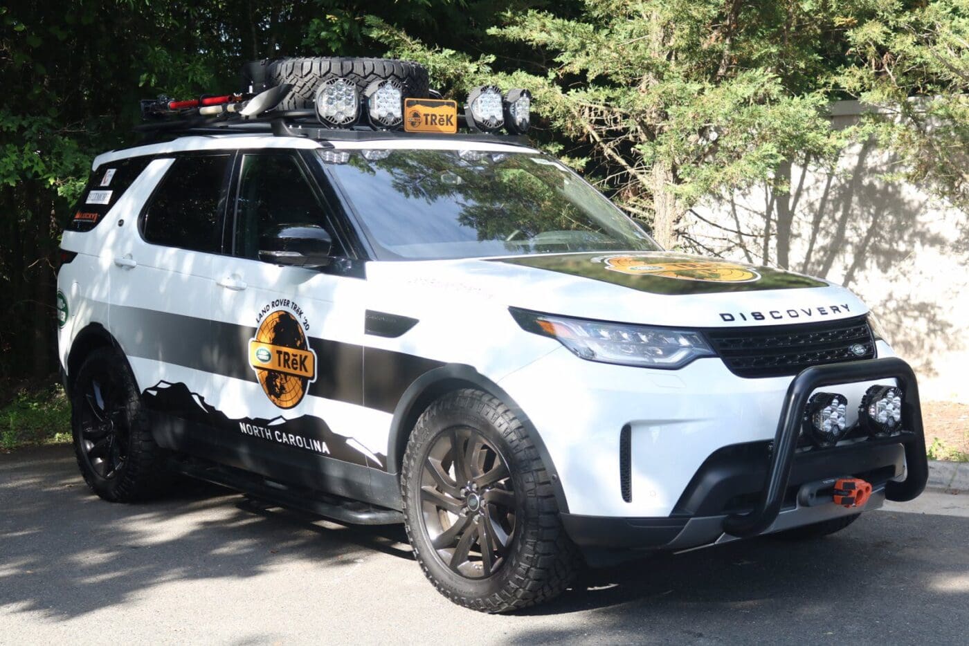 Land Rover Discovery Trek (1)