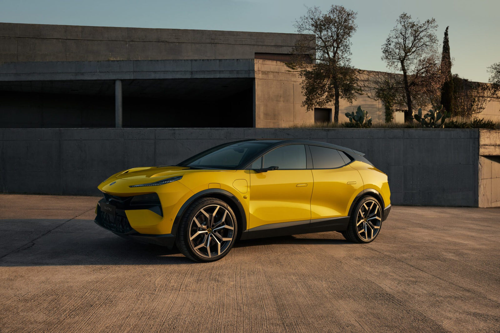 Lotus Technology Reports Unaudited Fourth Quarter and Full Year 2023 Financial Results