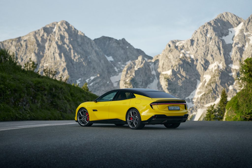 Lotus_Emeya_S_Static_020724